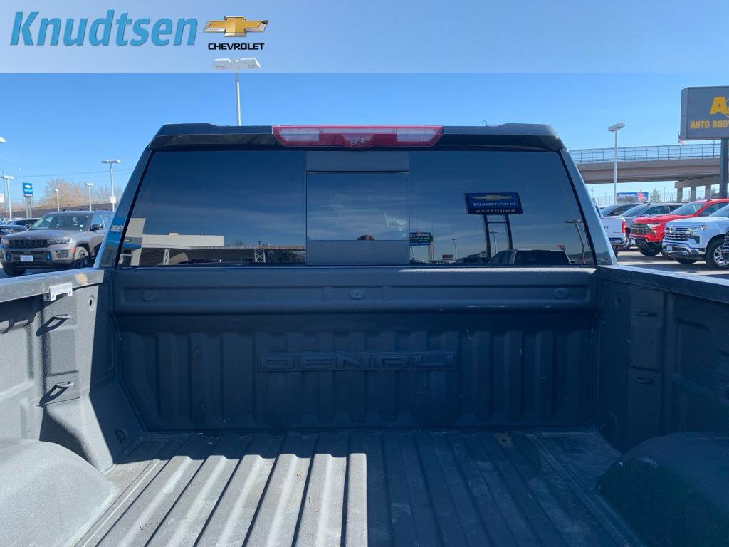 Used 2021 GMC Sierra 1500 Denali w/ Denali Ultimate Package image 14
