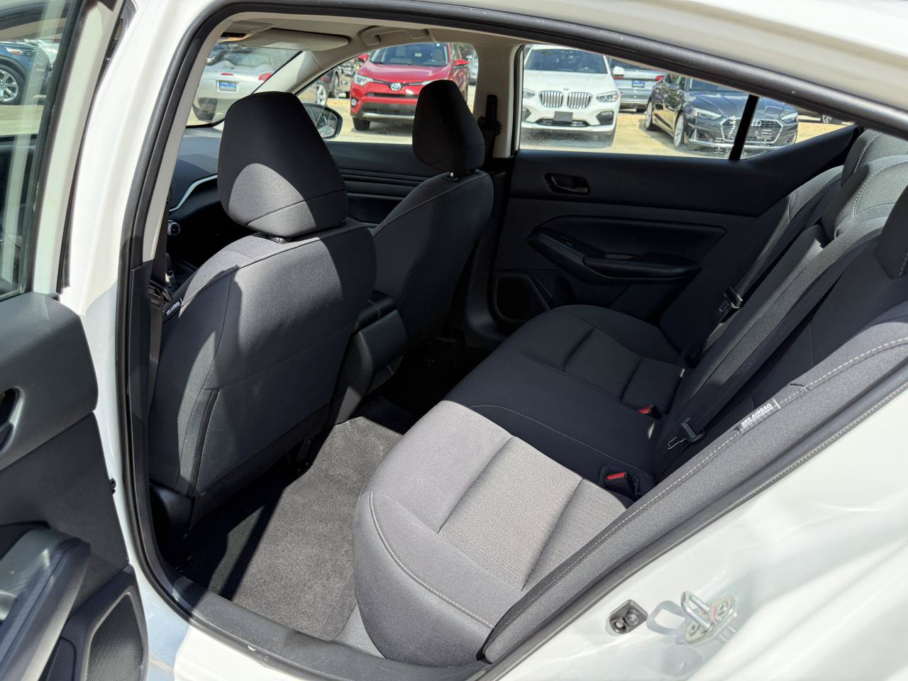 Used 2025 Nissan Altima 2.5 S FWD image 19