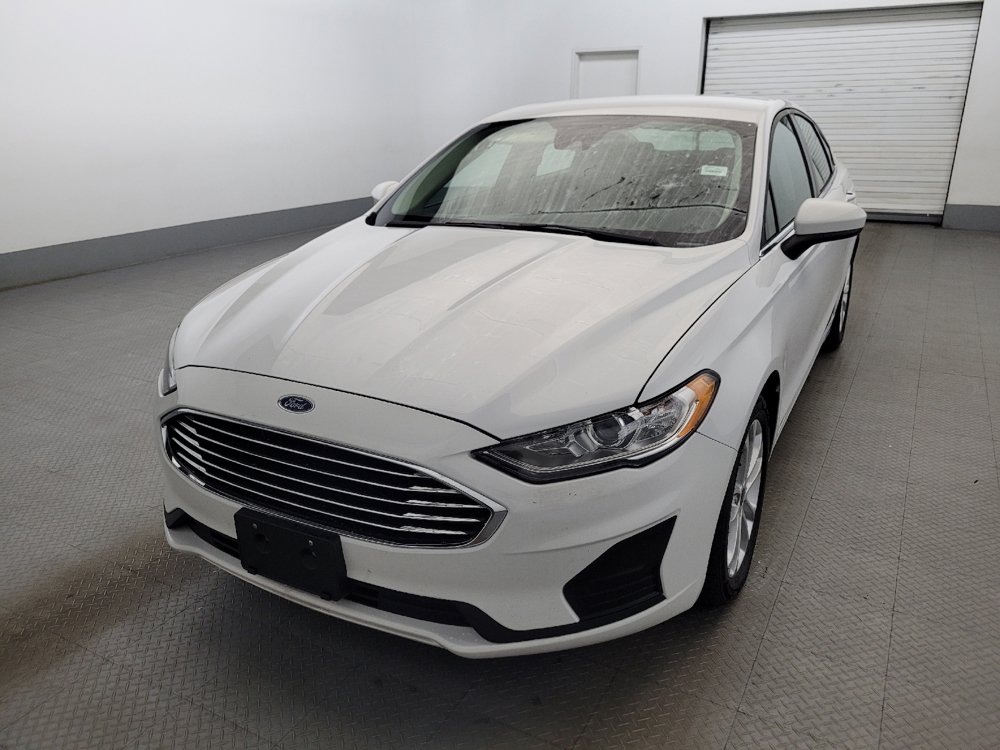 Used 2020 Ford Fusion SE FWD image 15