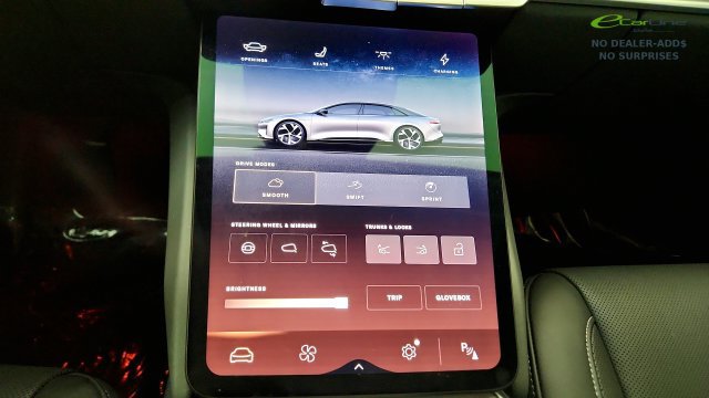 Used 2025 Lucid Air Pure RWD image 58