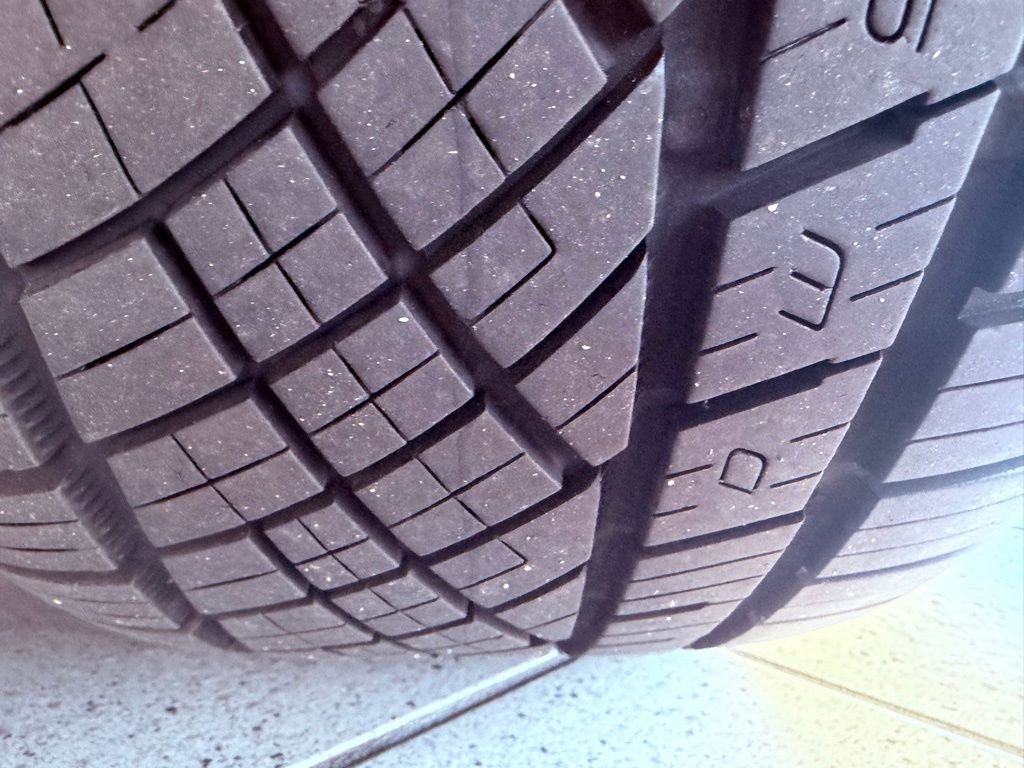 Used 2019 Genesis G70 2.0T Advanced w/ Dynamic Package image 19