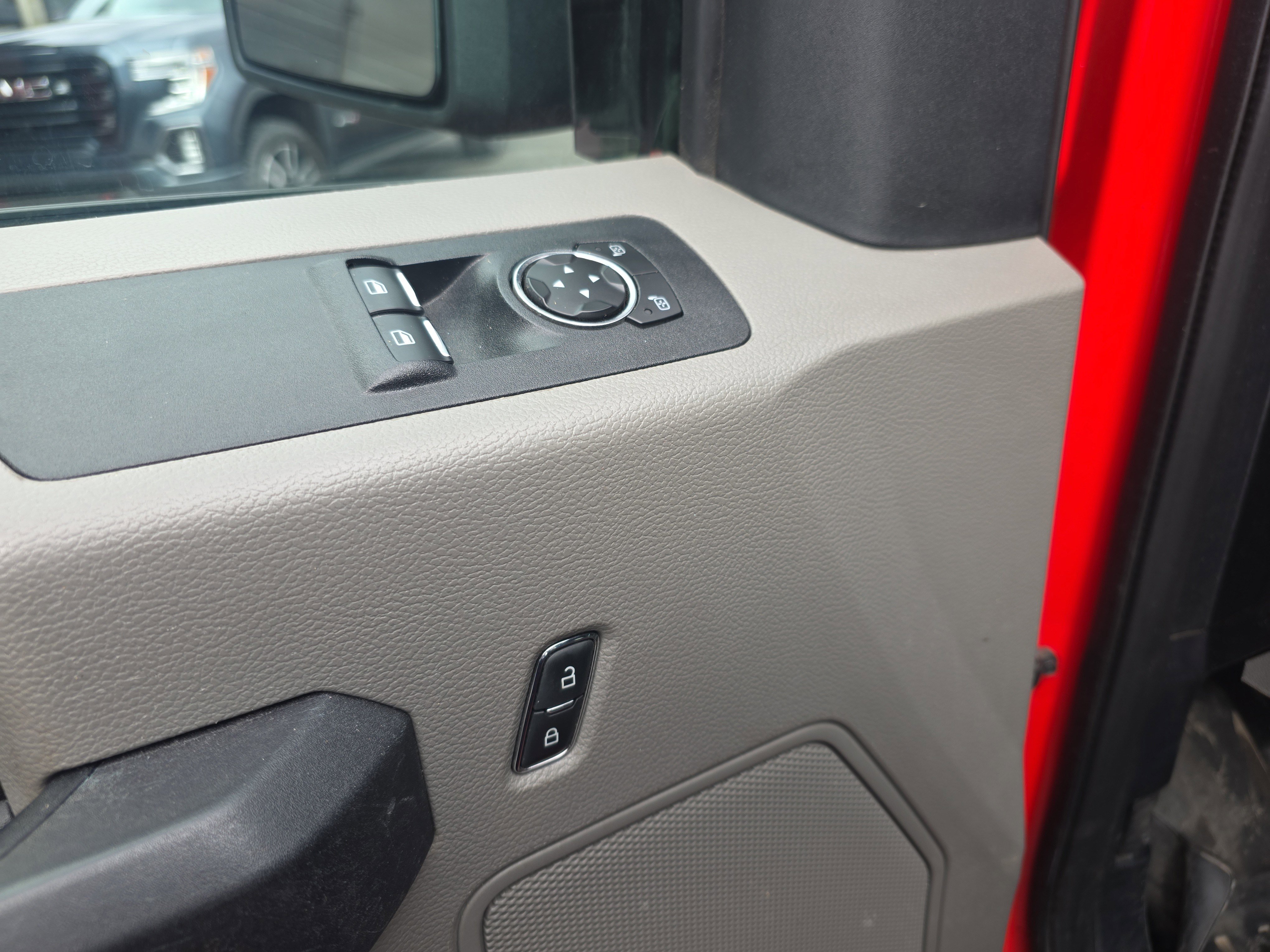 Used 2020 Ford F150 XL w/ Equipment Group 101A Mid image 15