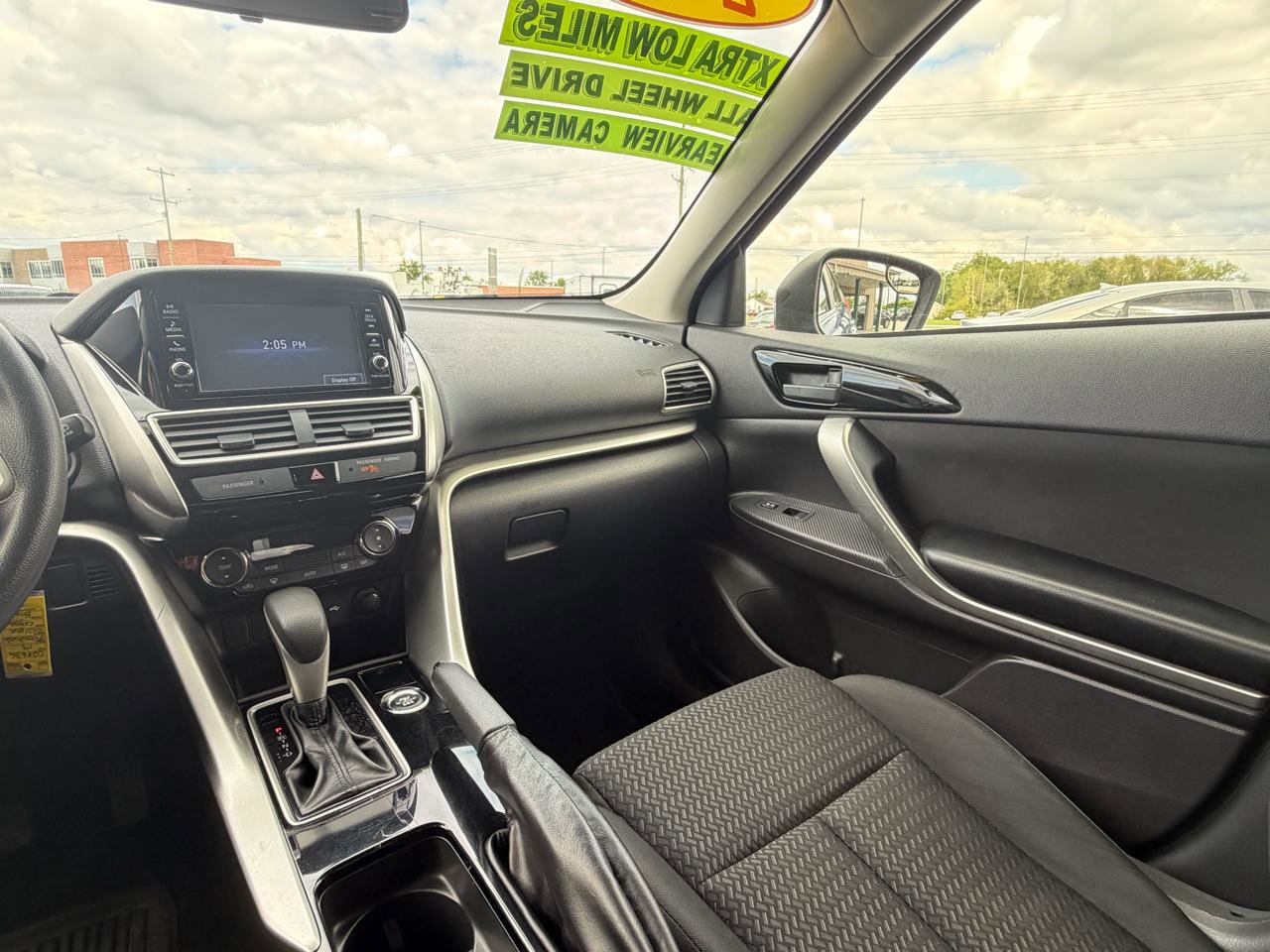 Used 2019 Mitsubishi Eclipse Cross ES AWD/4WD image 16