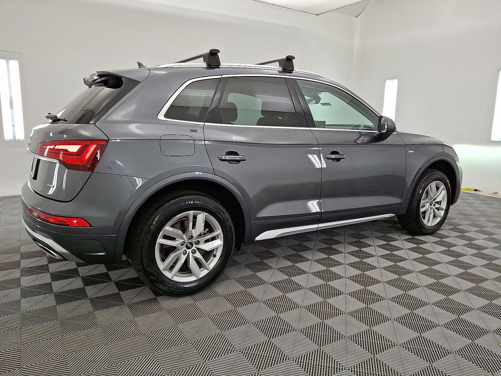 Used 2023 Audi Q5 2.0T Premium AWD/4WD image 18