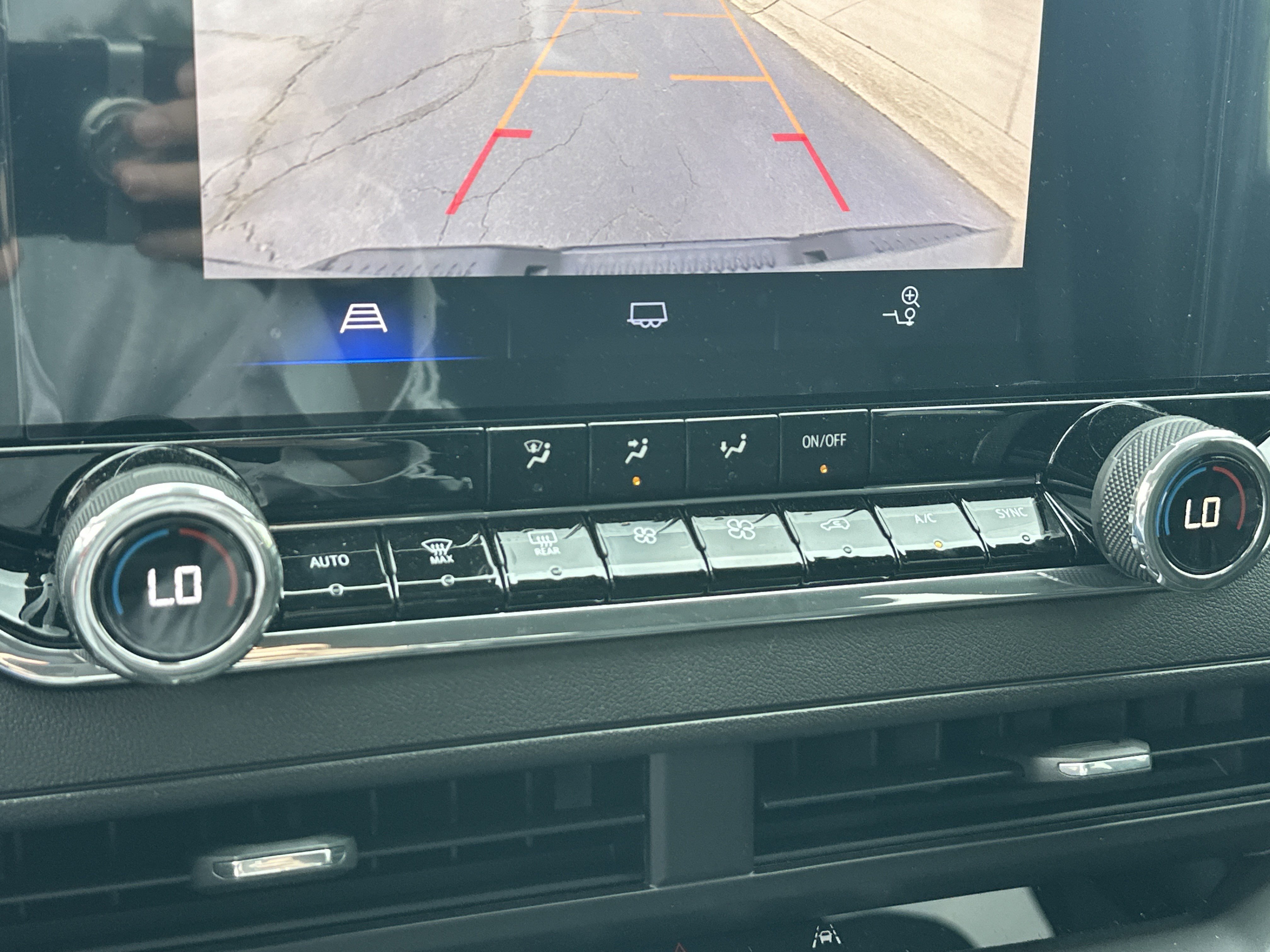 New 2026 Chevrolet Colorado Trail Boss w/ Off-Road Front Bumper Package image 29