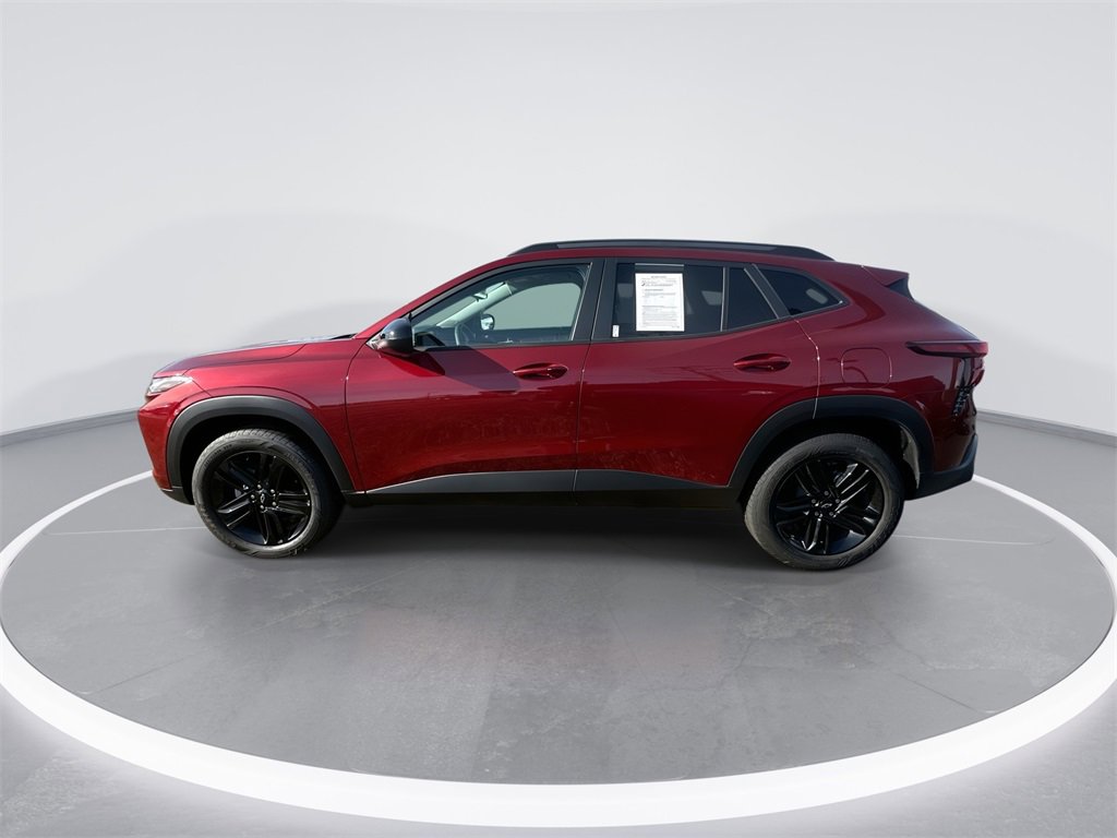 Used 2024 Chevrolet Trax ACTIV w/ Driver Confidence Package image 5