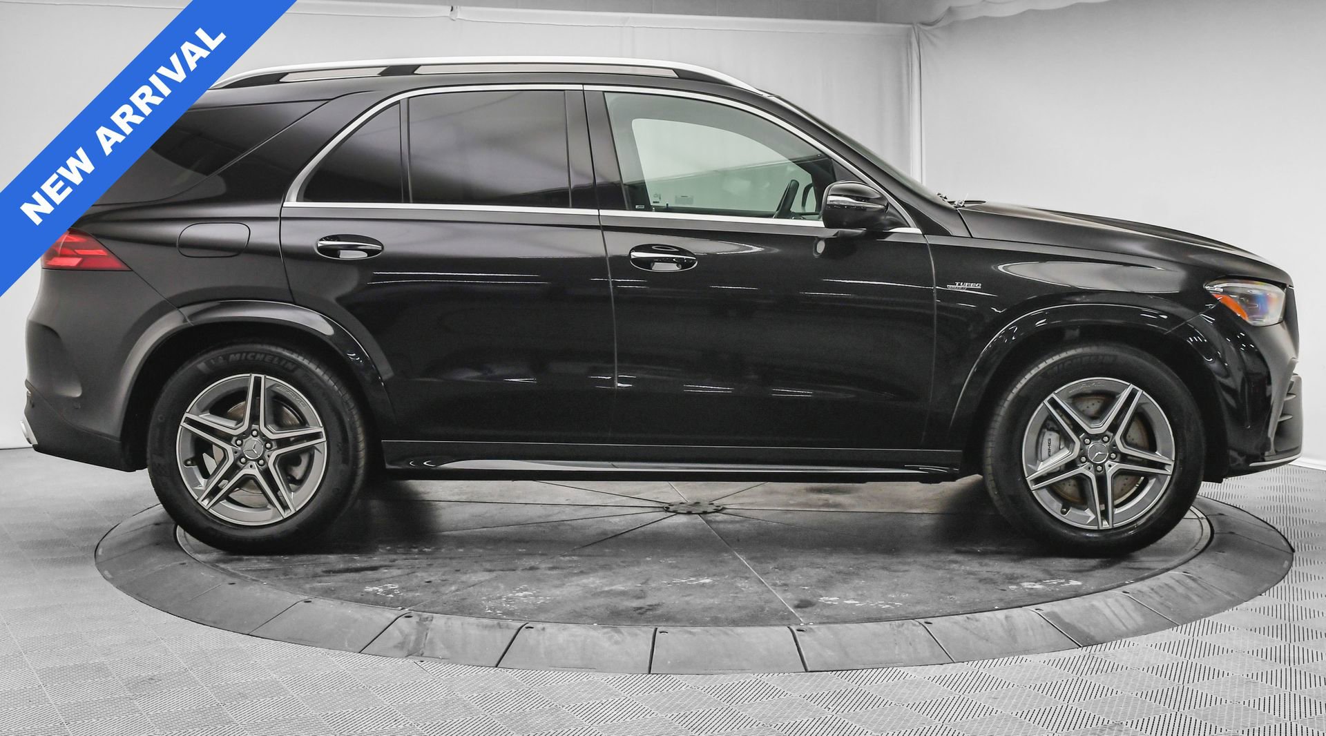 Used 2025 Mercedes-Benz GLE 53 AMG 4MATIC image 10