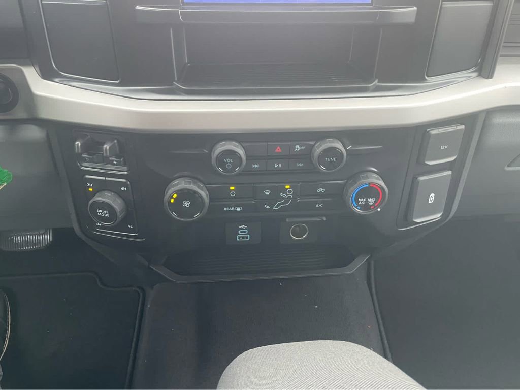 New 2026 Ford F350 XL w/ STX Appearance Package AWD/4WD image 23