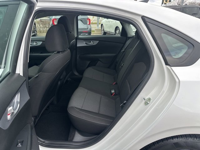 Used 2023 Kia Forte LXS w/ LXS Technology Package image 23