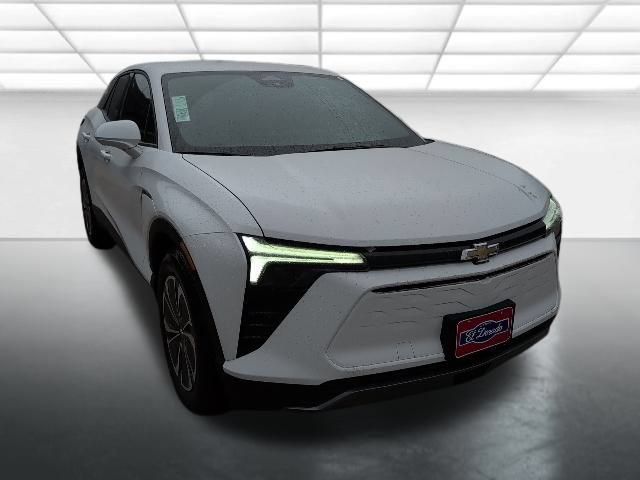 New 2026 Chevrolet Blazer EV LT AWD/4WD image 1