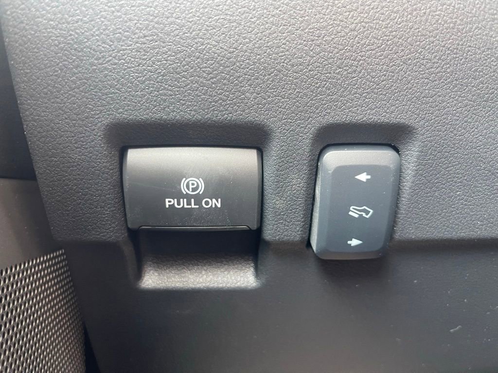 New 2025 Ford F350 Lariat w/ Lariat Ultimate Package image 24