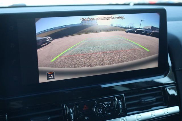 New 2026 Nissan Pathfinder SV AWD/4WD image 18