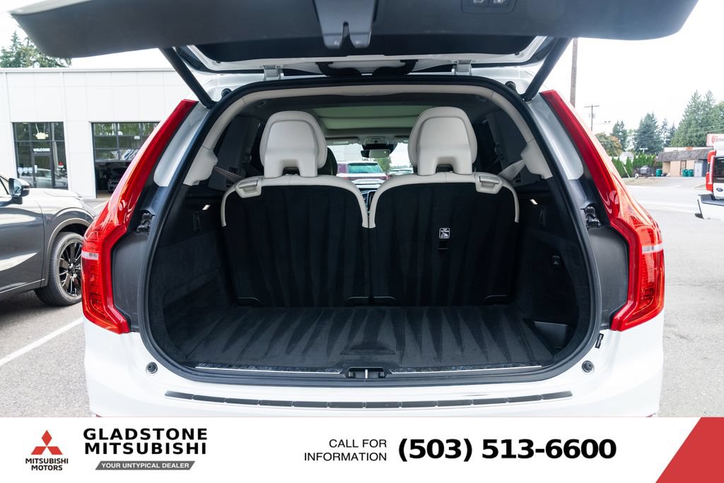 Used 2020 Volvo XC90 T6 Momentum w/ Protection Package Premier AWD/4WD image 8