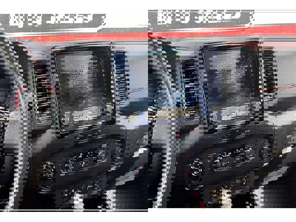 Used 2024 Nissan Frontier PRO-4X w/ Pro Premium Package AWD/4WD image 7