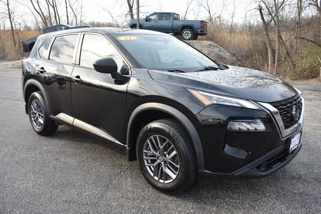 Used 2021 Nissan Rogue S image 10