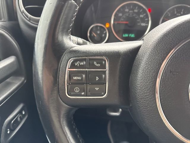 Used 2015 Jeep Wrangler Unlimited Sport w/ Quick Order Package 24S AWD/4WD image 22