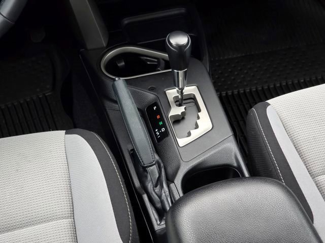 Used 2018 Toyota RAV4 XLE image 19