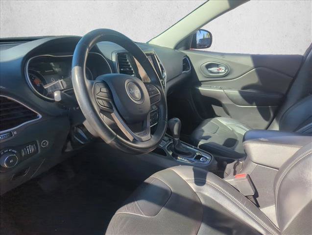 Used 2019 Jeep Cherokee Limited image 5