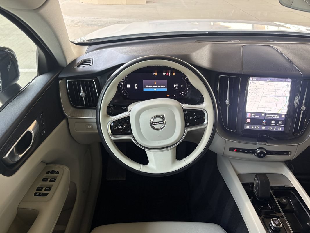 Used 2024 Volvo XC60 B5 Plus AWD/4WD image 10
