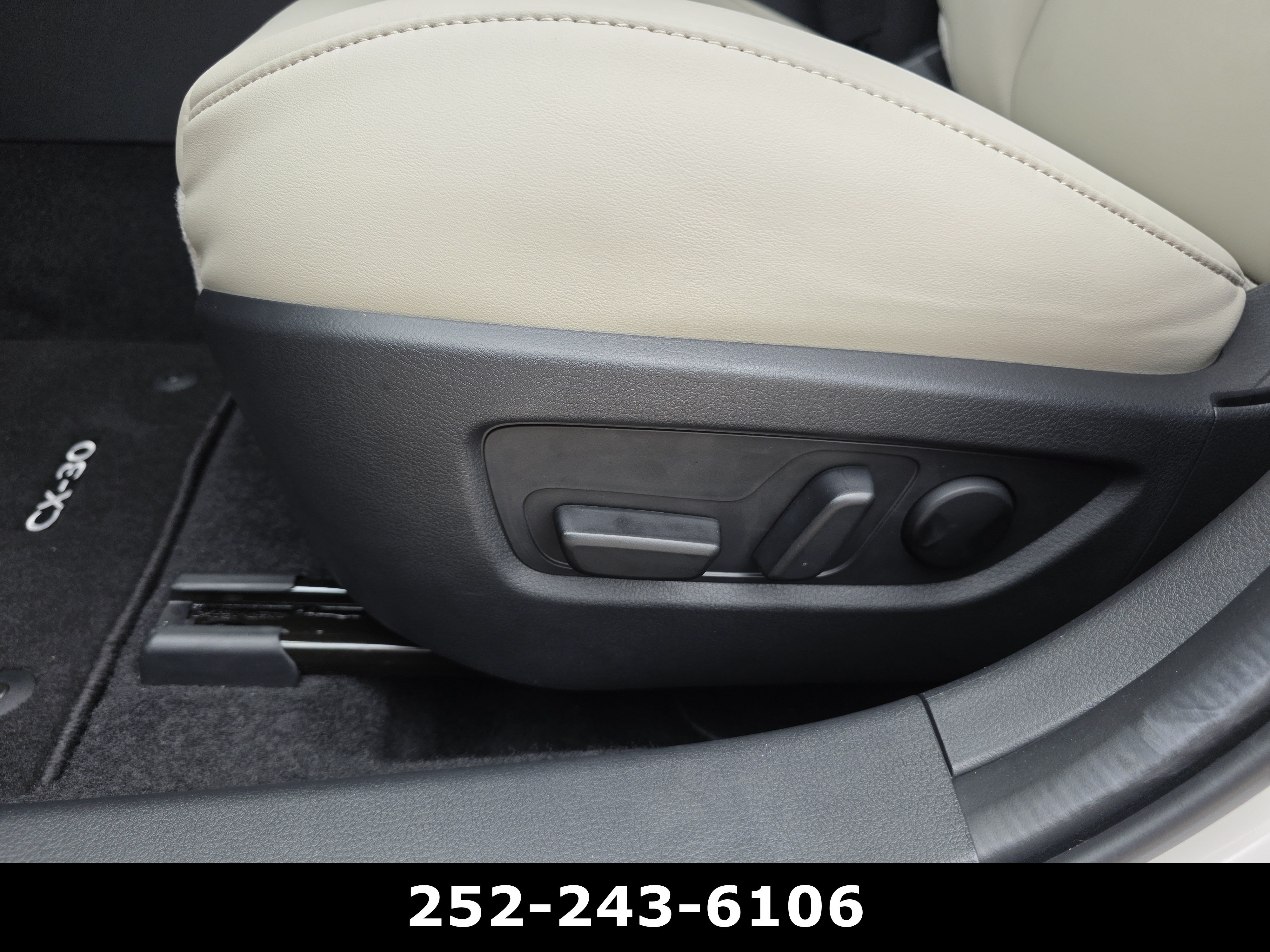 Used 2025 MAZDA CX-30 AWD 2.5 S w/ Preferred Package image 10