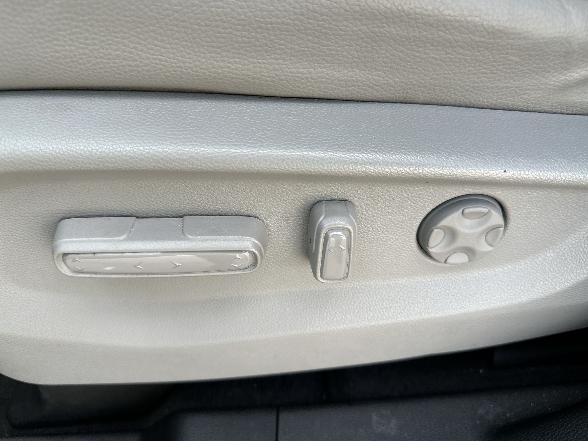 Used 2024 Honda Odyssey EX image 14