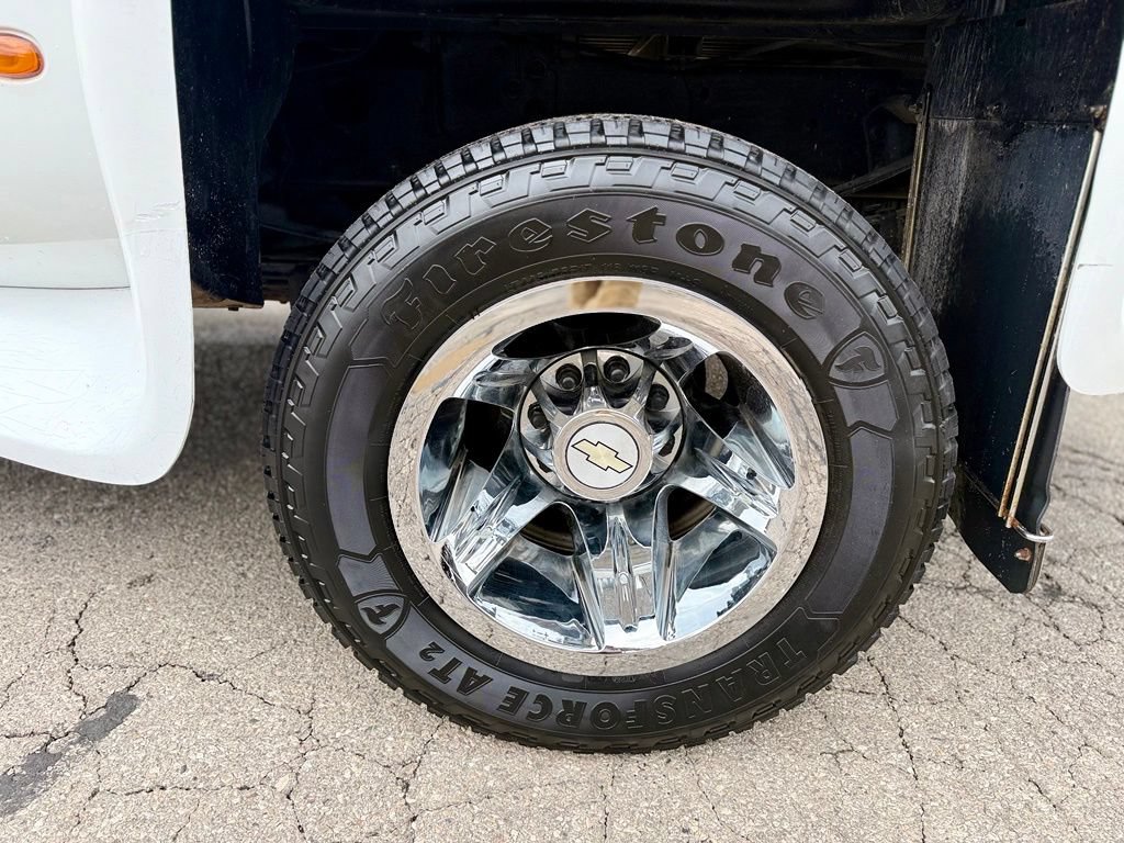 Used 2010 Chevrolet Silverado 3500 LTZ w/ LTZ Plus Package AWD/4WD image 8