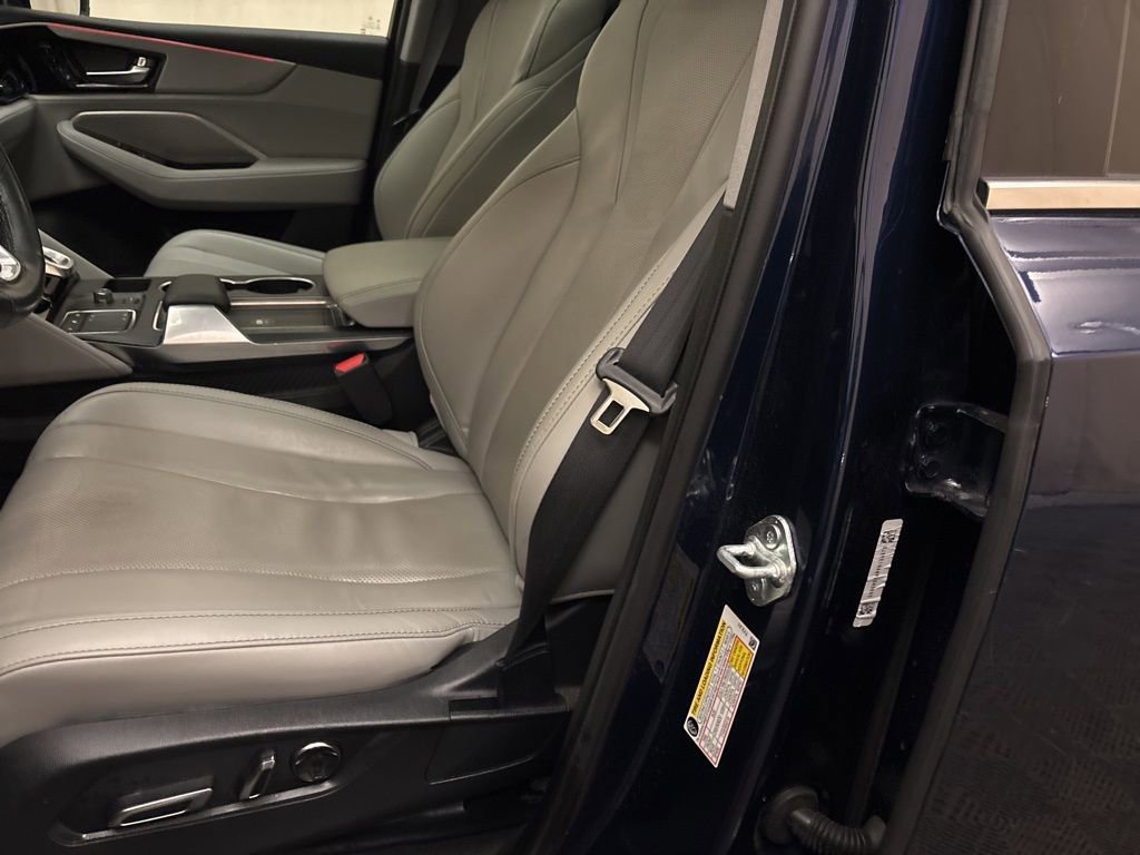 Used 2023 Acura MDX SH-AWD w/ Technology Package image 13