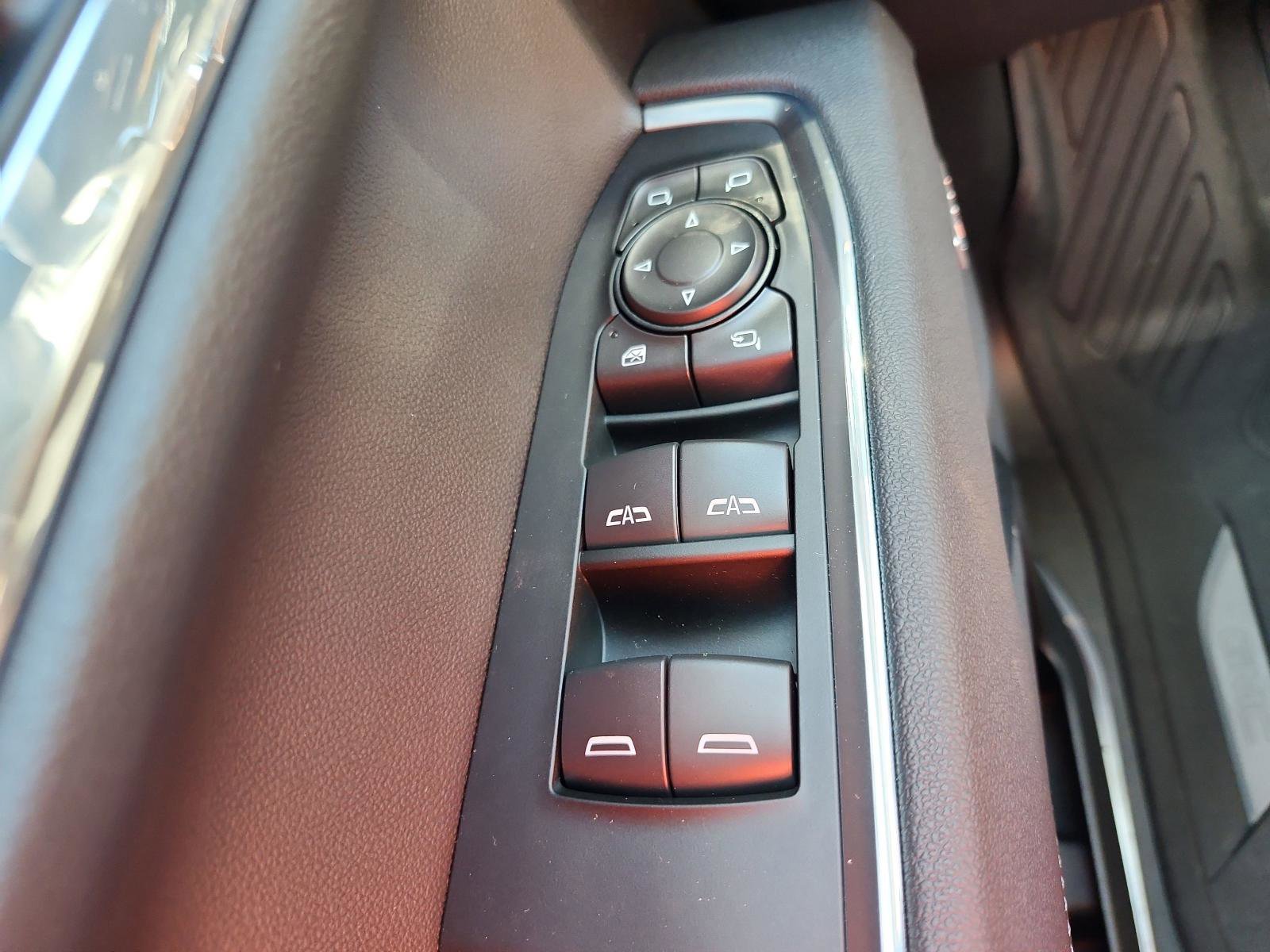 New 2026 GMC Sierra 1500 SLT w/ SLT Premium Package image 19