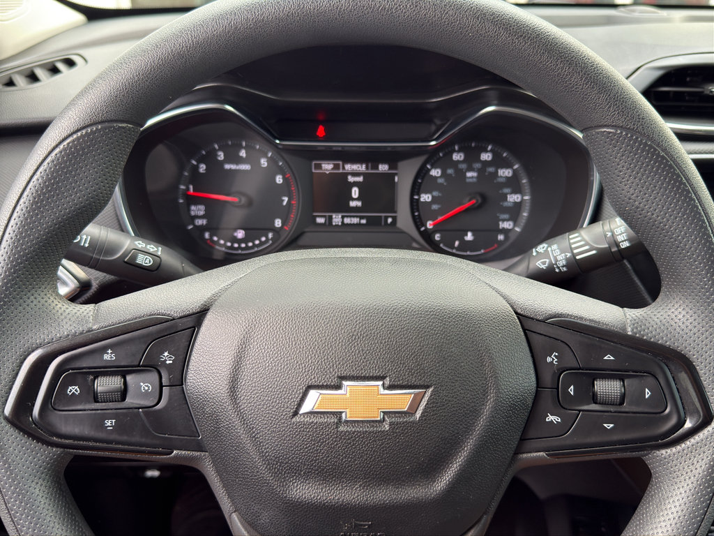 Used 2022 Chevrolet TrailBlazer LT w/ Convenience Package AWD/4WD image 15
