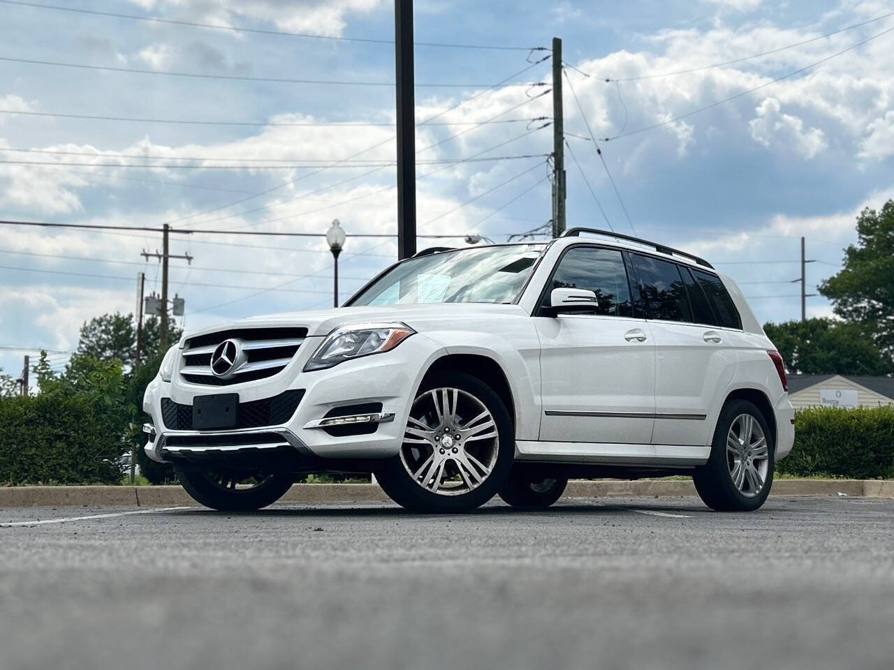 Used 2013 Mercedes-Benz GLK 350 4MATIC image 2
