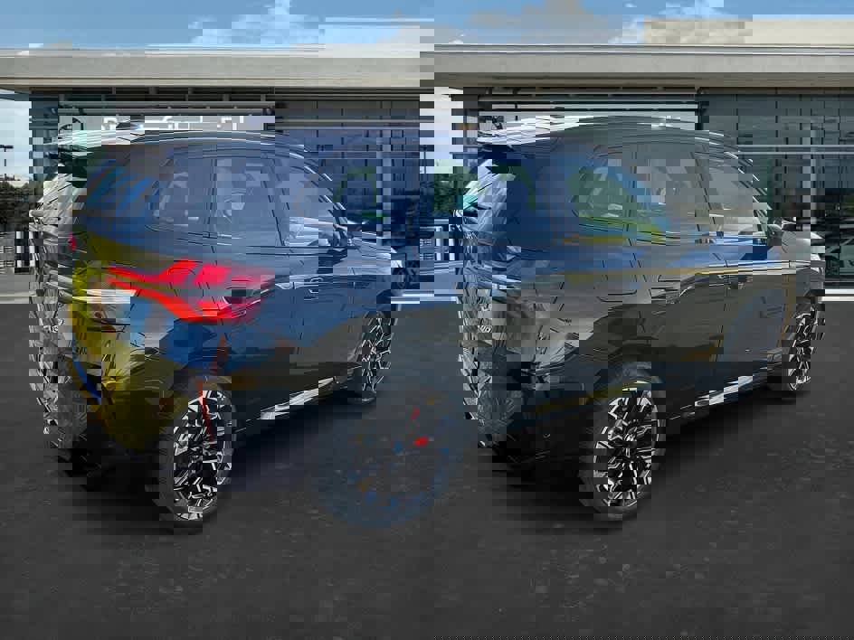 Used 2026 BMW X3 xDrive30 w/ Premium Package image 9