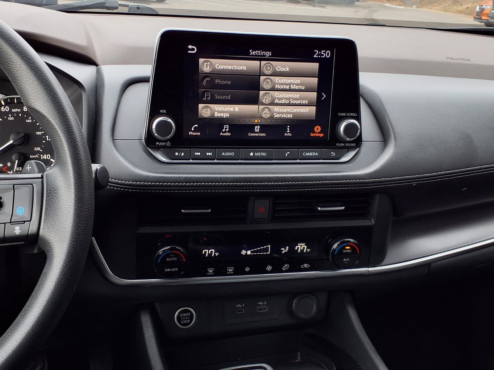 Used 2023 Nissan Rogue SV image 15