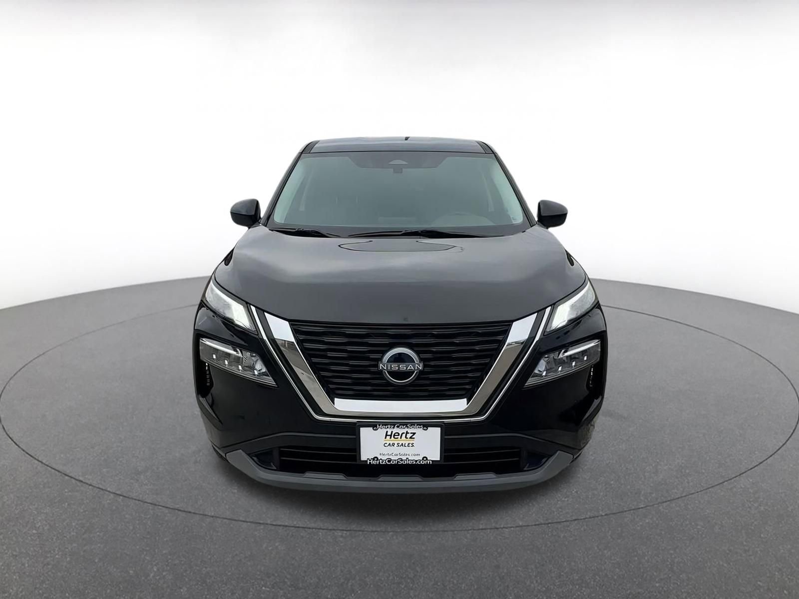 Used 2023 Nissan Rogue SV image 4