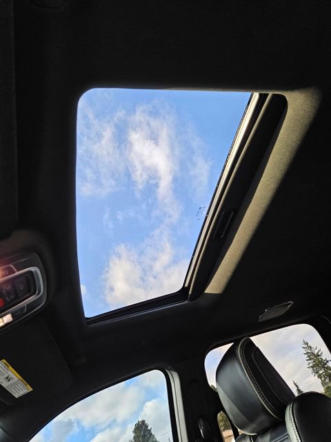 Used 2023 RAM 3500 Limited image 27