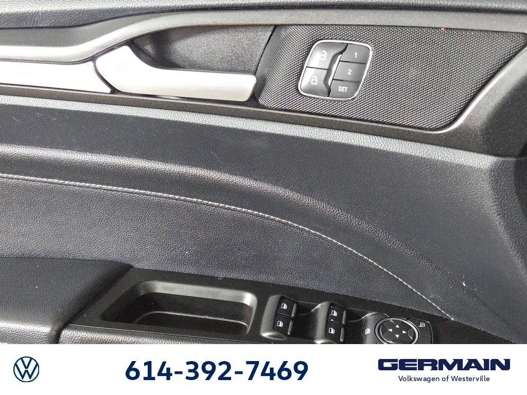 Used 2019 Ford Fusion Titanium image 28