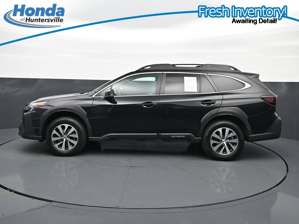 Used 2024 Subaru Outback Premium AWD/4WD image 6
