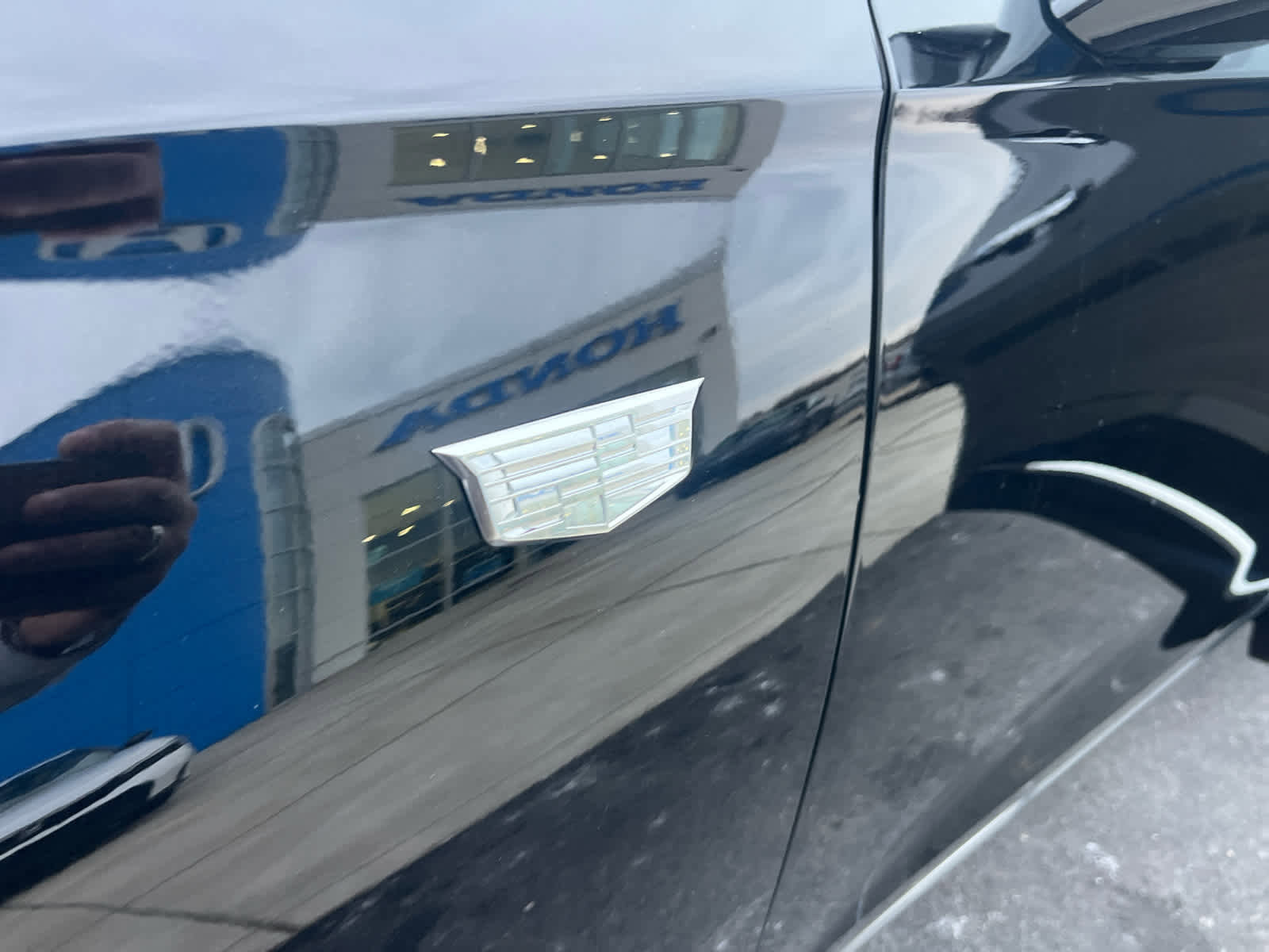 Used 2025 Cadillac XT6 Premium Luxury image 54