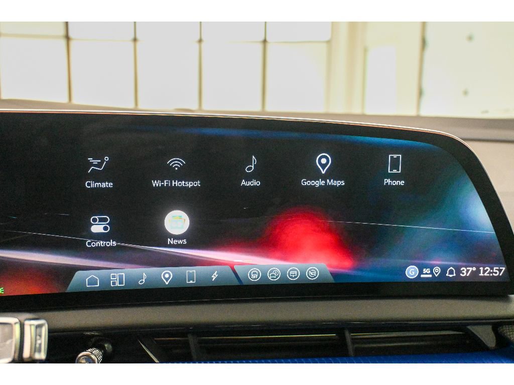 New 2026 Cadillac Optiq V w/ Carbon Fiber Package image 45