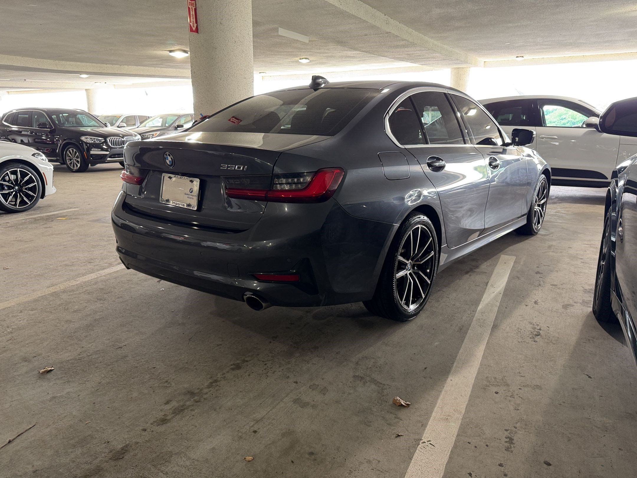 Used 2021 BMW 330i Sedan w/ Convenience Package RWD image 6