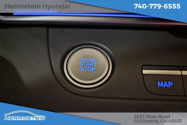 Used 2024 Hyundai Elantra SEL image 20