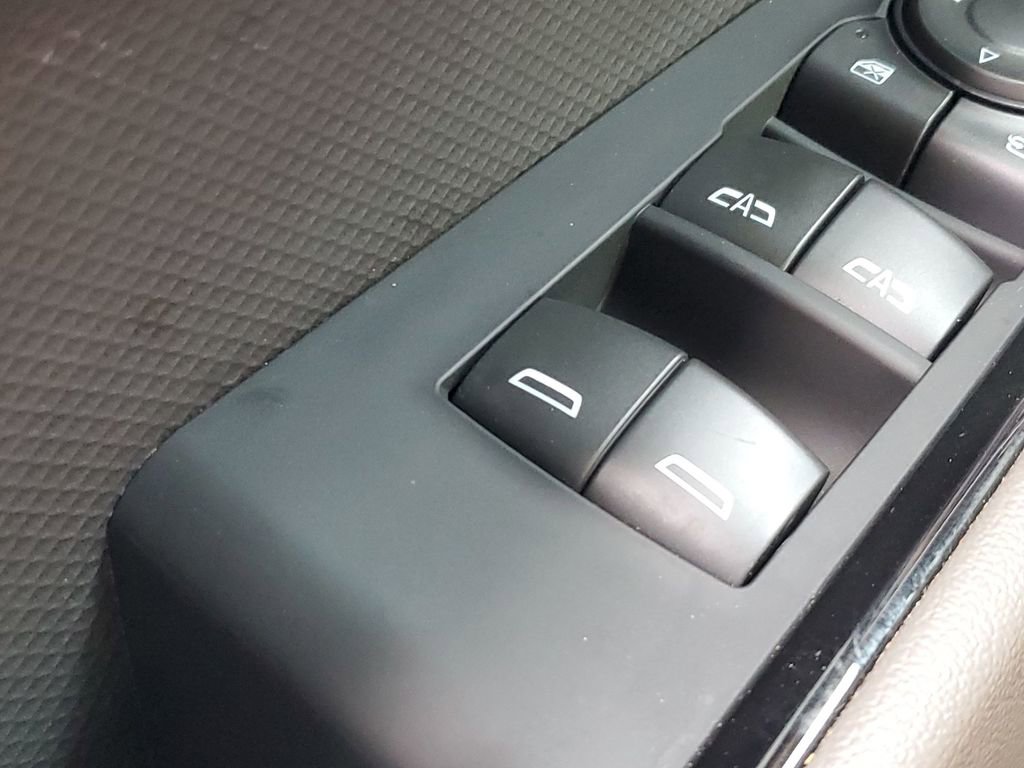 Used 2024 Chevrolet Silverado 1500 ZR2 w/ Technology Package image 34