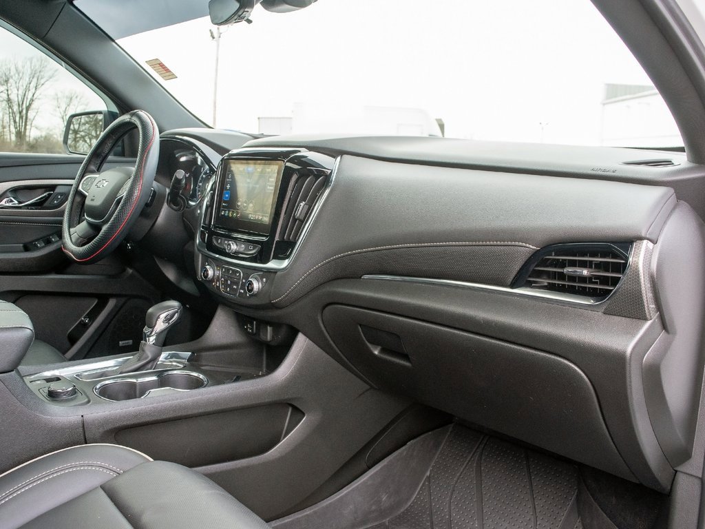 Used 2023 Chevrolet Traverse Premier w/ Redline Edition image 35