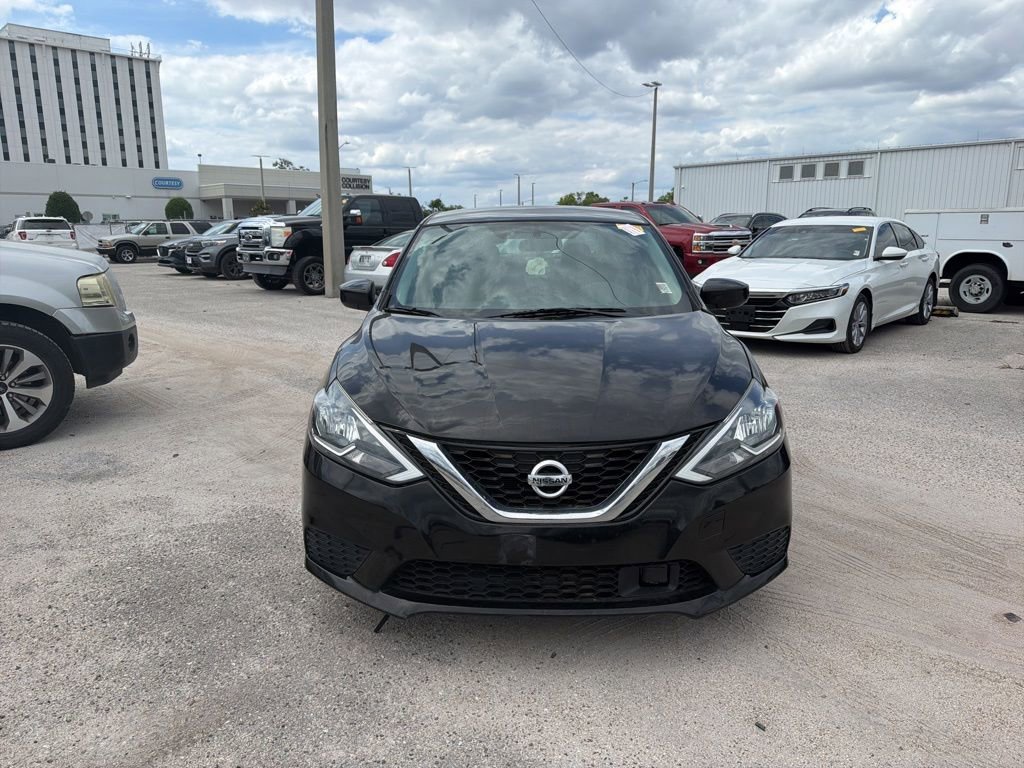 Used 2018 Nissan Sentra S FWD image 2