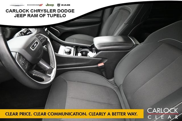 Used 2022 Jeep Grand Cherokee L Laredo w/ Luxury Tech Group I AWD/4WD image 27