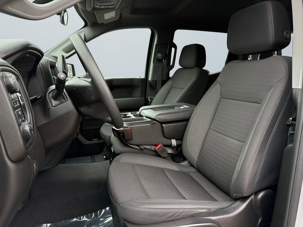 Used 2024 Chevrolet Silverado 1500 Custom w/ LPO, Dark Essentials Package image 9