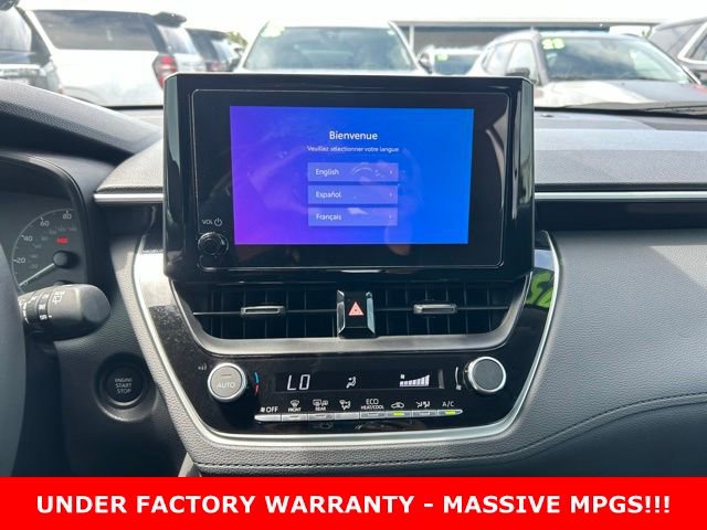 Used 2025 Toyota Corolla Cross LE FWD image 22