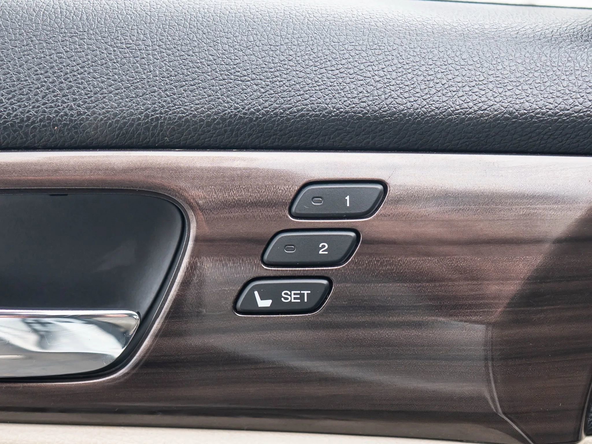 Used 2017 Honda Accord EX-L image 45