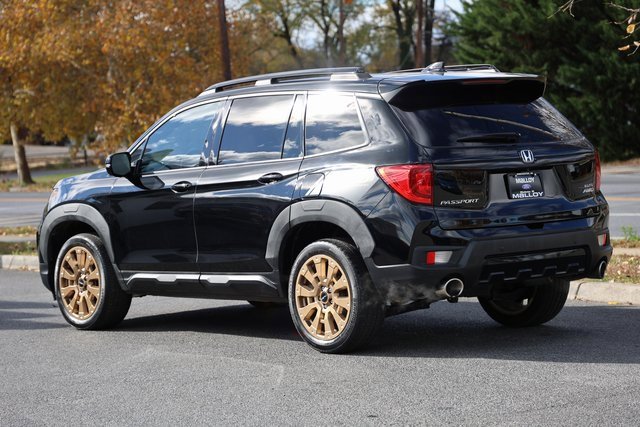 Used 2022 Honda Passport Elite image 2