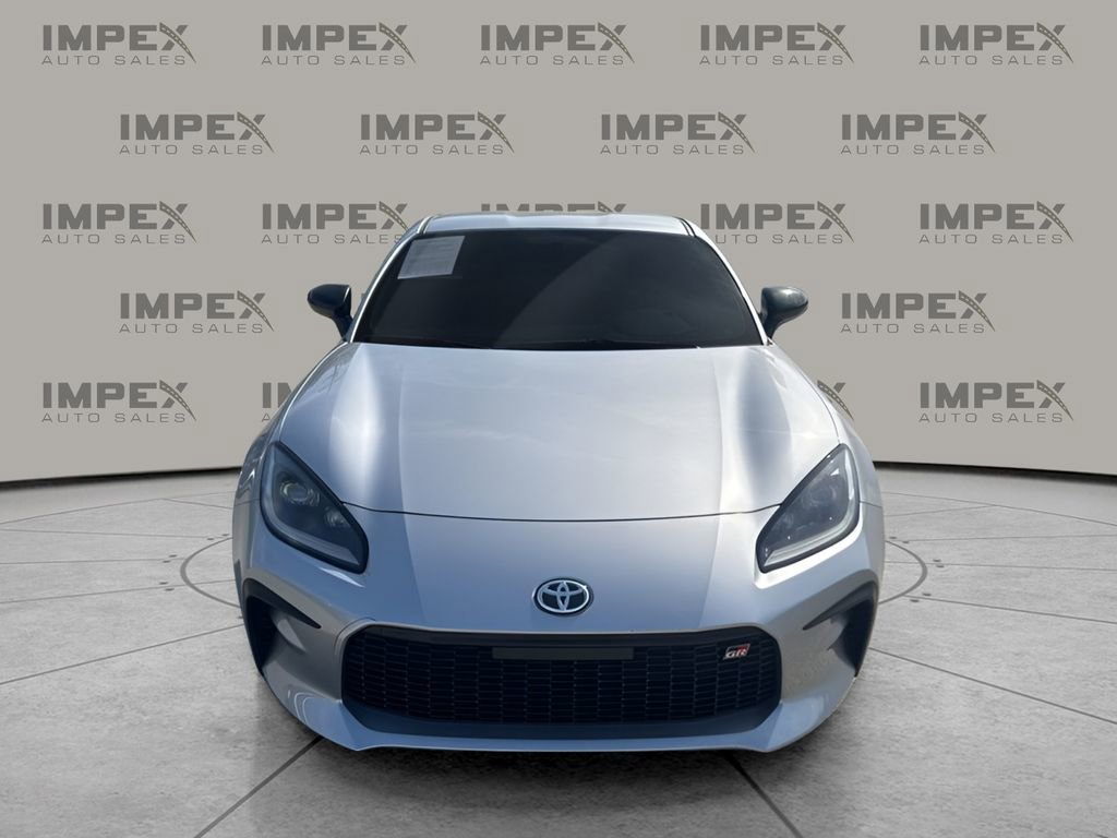 Used 2025 Toyota GR86 w/ Performance Package image 8