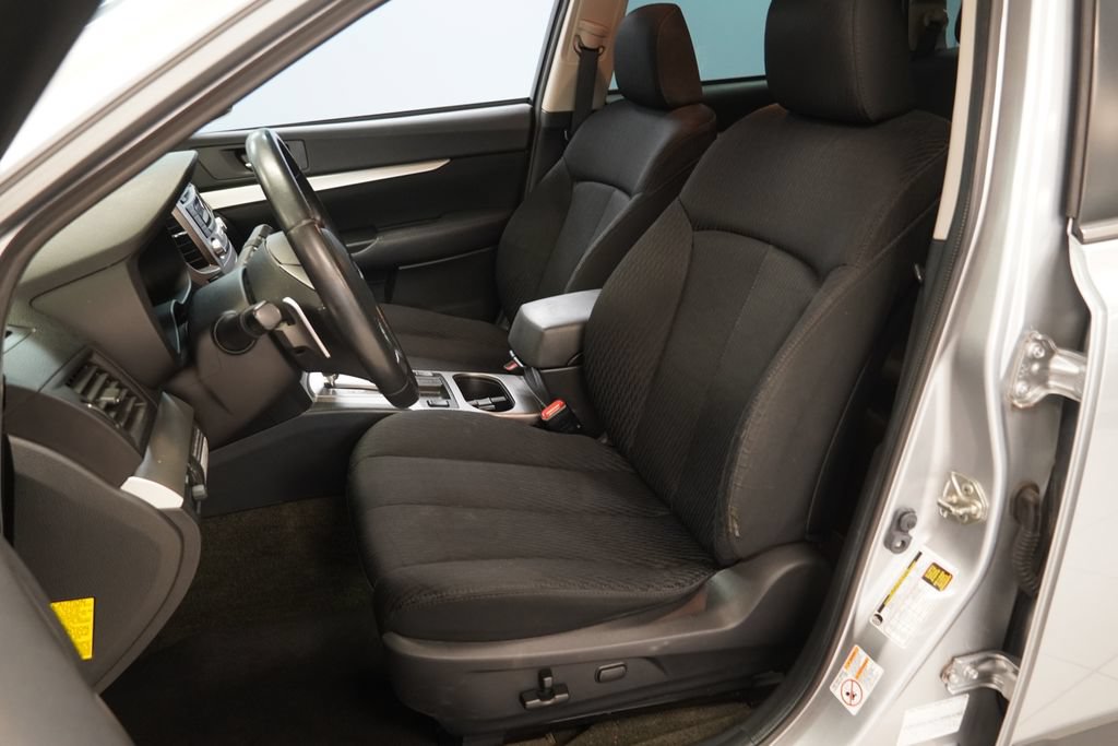 Used 2012 Subaru Outback 2.5i Premium w/ All-Weather Pkg AWD/4WD image 3